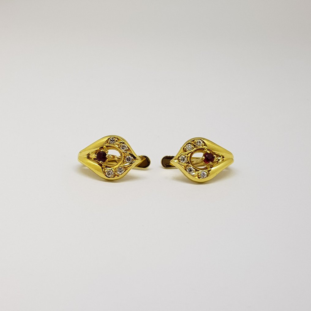 Σκουλαρίκια - 18 καράτια Κίτρινο χρυσό -  0.25 tw. Διαμάντι  (Φυσικό) - Ρουμπίνι #1.1