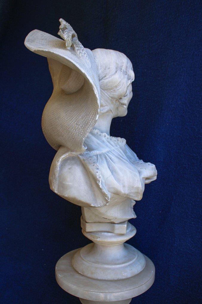 Adolfo Cipriani (1857-1941) - Veistos, Busto dama con Cappello - 58 cm - Alabasteri #1.2