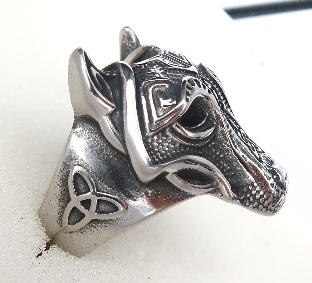 Riddersmykke af Ulven, den Keltiske Vogter: Instinkt og Beskyttelse af Flokken - Ring #3.2