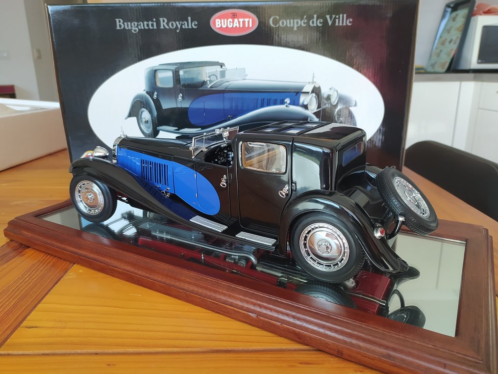 Bauer 1:18 - Miniatura de carro - Bugatti Royale Coupé De Ville T41 de 1930 châssis n°41100 #3.1
