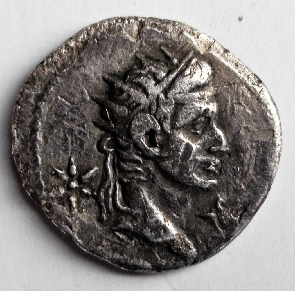 Impreiu Roman. Caligula (AD 37-41). Denarius #1.2