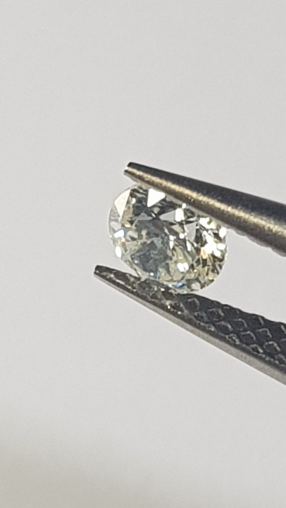 沒有保留價 - 1 pcs 鑽石  (天然)  - 0.30 ct - 圓形 - J(極微黃、從正面看是亮白色) - SI2 - 國際寶石學院（International Gemological Institute (IGI)） #2.1