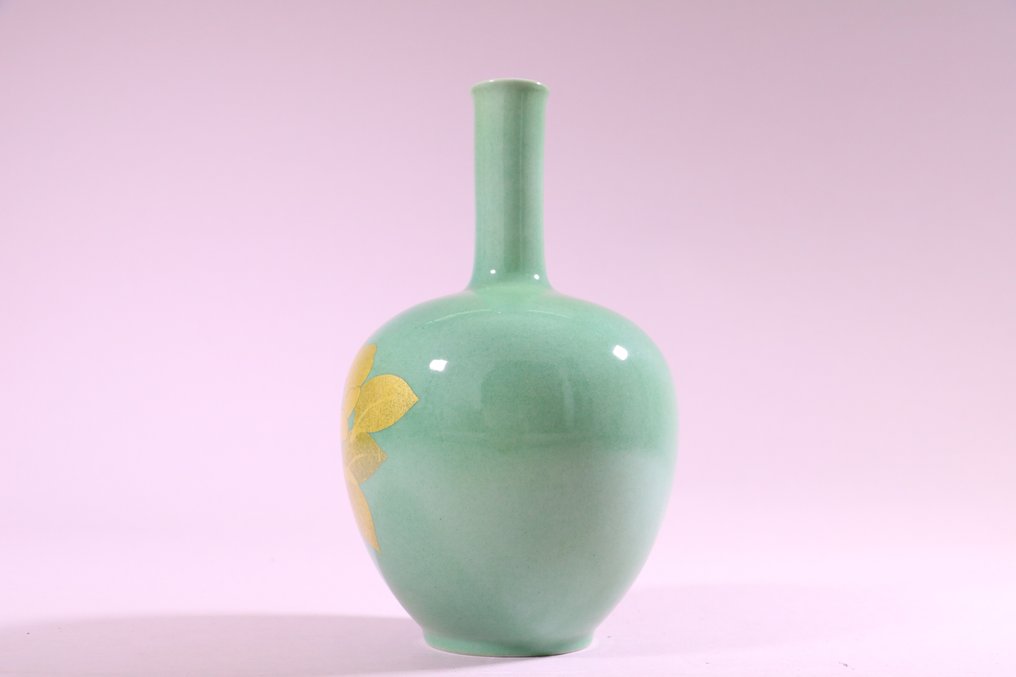 Gyönyörű Kutani porcelán váza - Kerámia, Porcelán - 吉田美統 Yoshida Minori - Japán - Shōwa period (1926-1989) #2.1