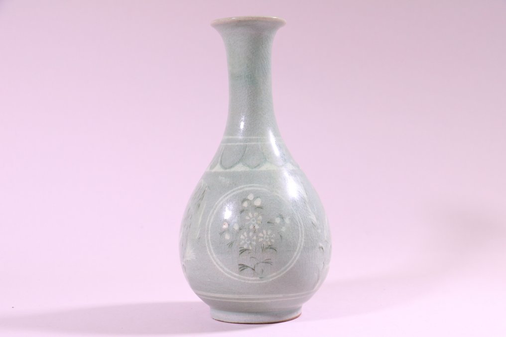 Vakker keramikkvase - Keramikk - 池順鐸 Ji Sun-tak（1912 - 1993） - Sør-Korea - 20. - midten av andre verdenskrig #1.1
