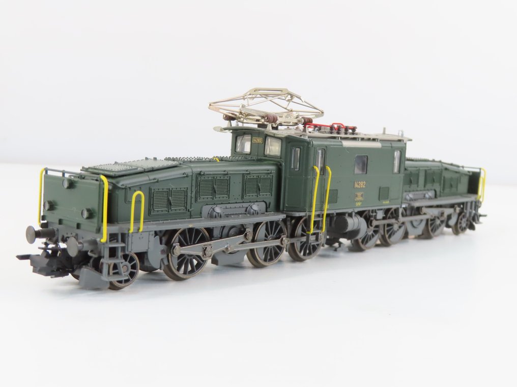 Märklin H0 - 39567 - Elektrisk lokomotiv (1) - CE 6/8II "Krokodille" - SBB #1.1