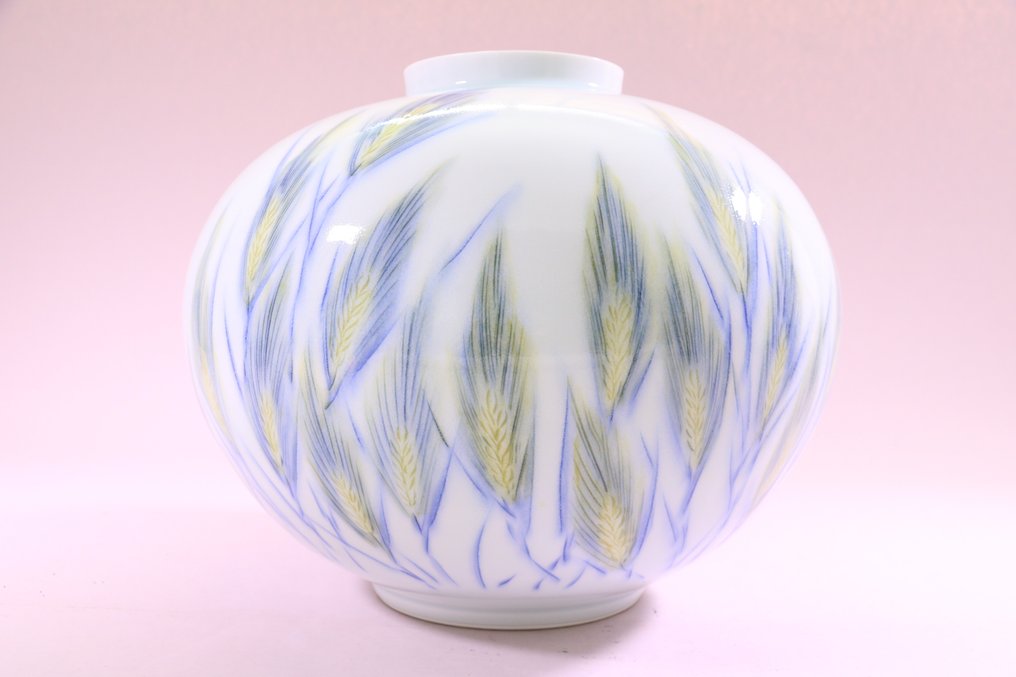 Piękny porcelanowy wazon Arita - Porcelana - 庄村健 Shomura Ken (1949-) - Japonia - Druga połowa XX wieku #1.1