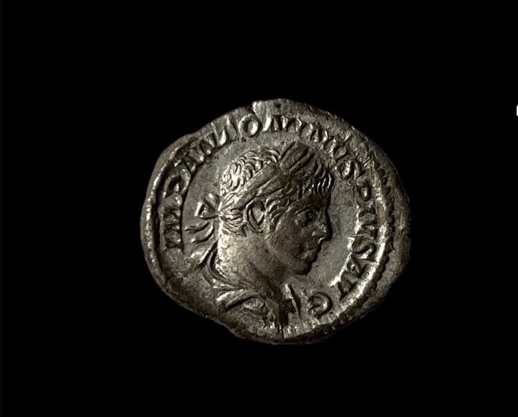 Roman Empire. Elagabalus (AD 218-222). Lot of 2 AR Denarii Rome - Sol & Libertas  (No Reserve Price) #2.1