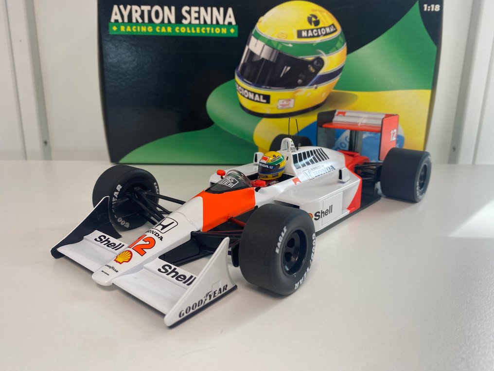MiniChamps 1:18 - Model car - McLaren MP4/4 #12 World Champion 1988 - Ayrton Senna #3.1