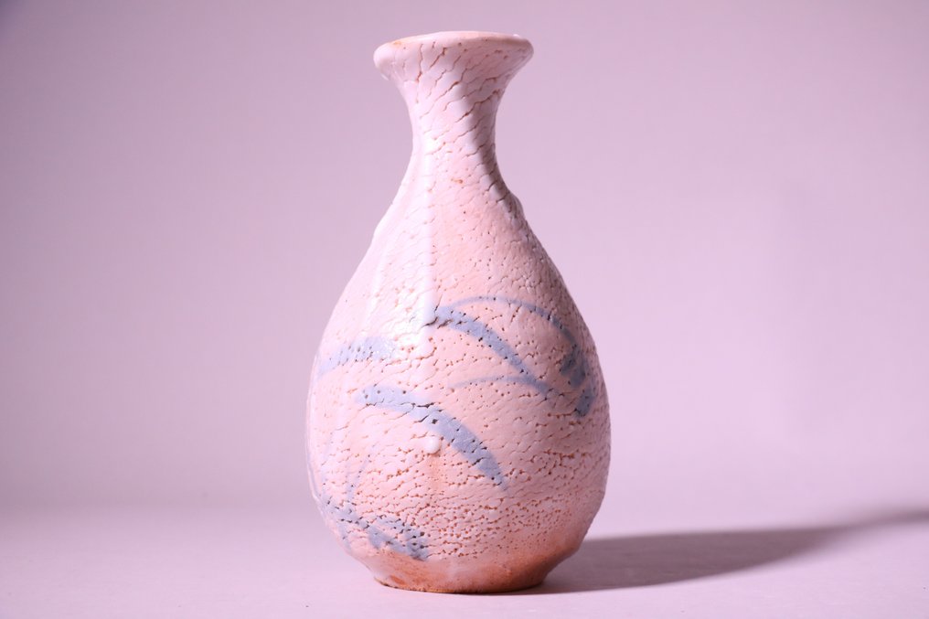 Lindo vaso de cerâmica - vaso de flores Shino 志野花入 - Cerâmica - 林正太郎 Hayashi Shotaro（1947-） - Japão - Período Shōwa (1926-1989) #2.1