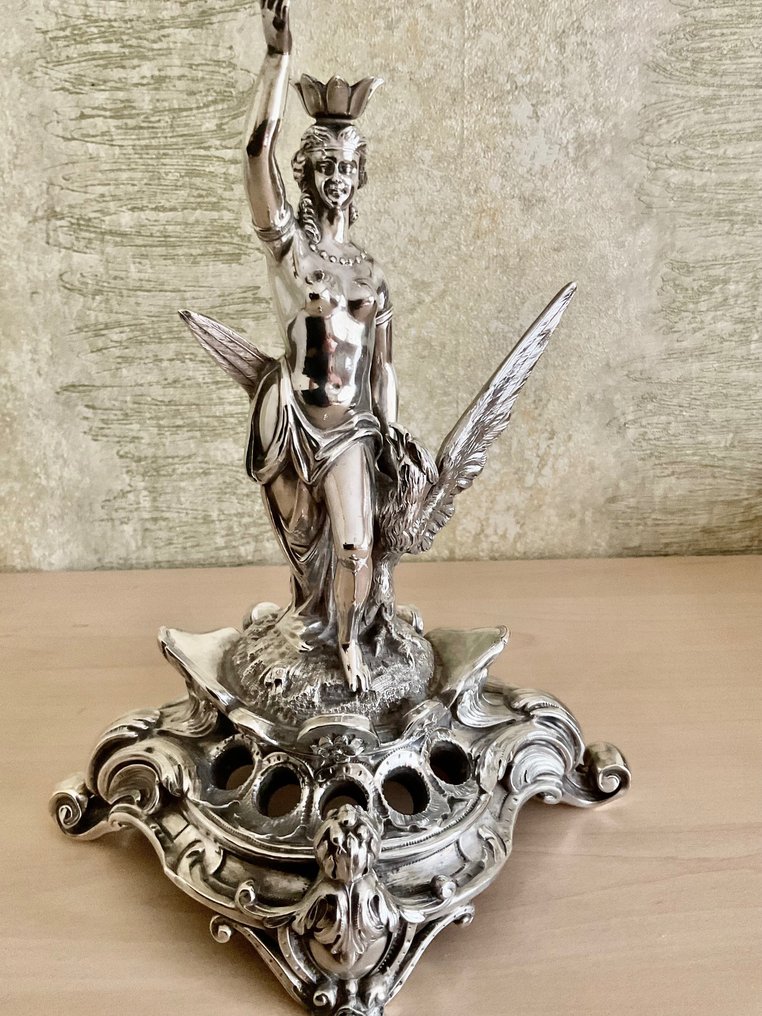 Figurine - Goddess with eagle - Silber #3.1