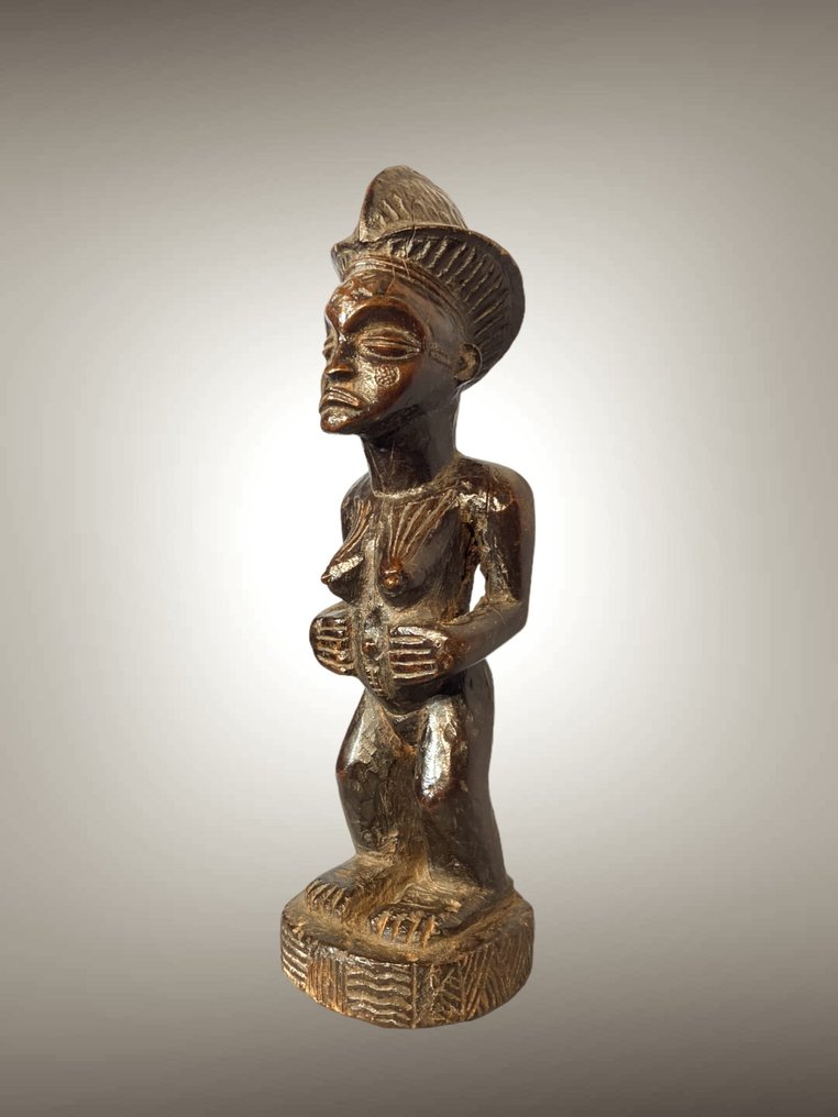 Beautiful Chokwé sculpture (30 CM) - Chokwe statuette - Chokwe - DR Congo  (No Reserve Price) #2.1