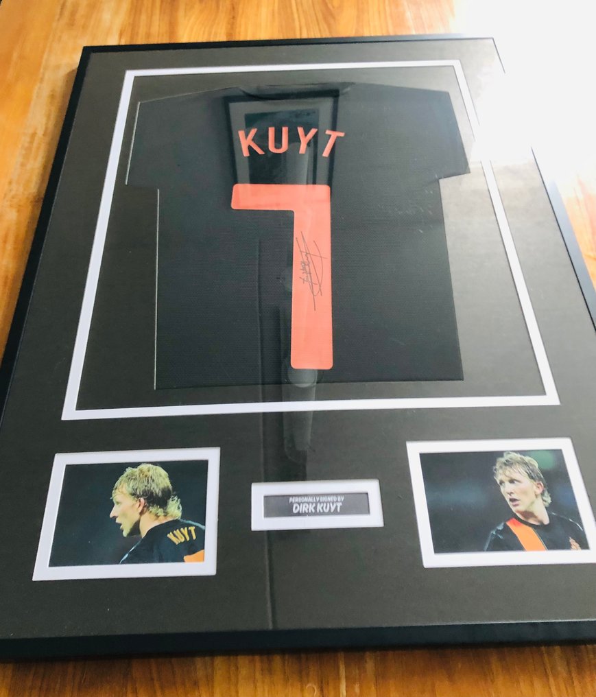 Nederlands Elftal - Dirk Kuyt - Hivatalos aláírt mez  #1.1