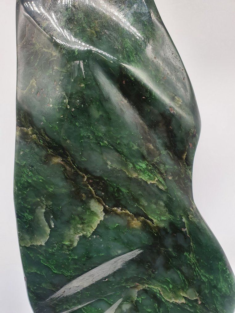 Νεφρίτης από Τζάιδ - Ελεύθερου σχήματος Γλυπτό - Όμορφο και έντονο πράσινο- Φυσική πέτρα - - Ύψος: 340 mm - Πλάτος: 150 mm- 6400 g - (1) #1.0