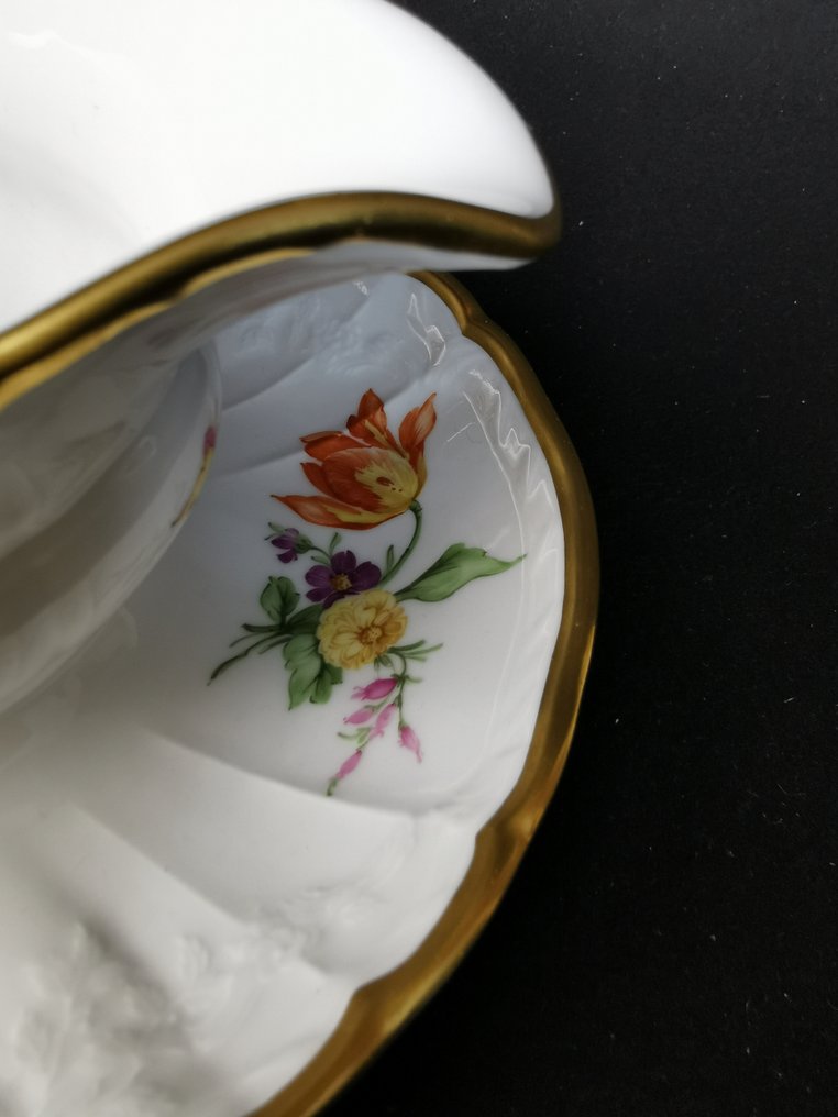 船形肉汁盤 - KPM Berlin Floral Empire Rocaille，花朵和蝴蝶，長 25.5 厘米 #2.1