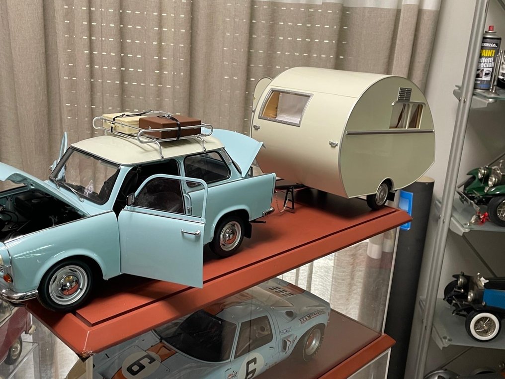 Hachette 1:8 - 模型車  (2) -Trabant 601 deluxe #1.3