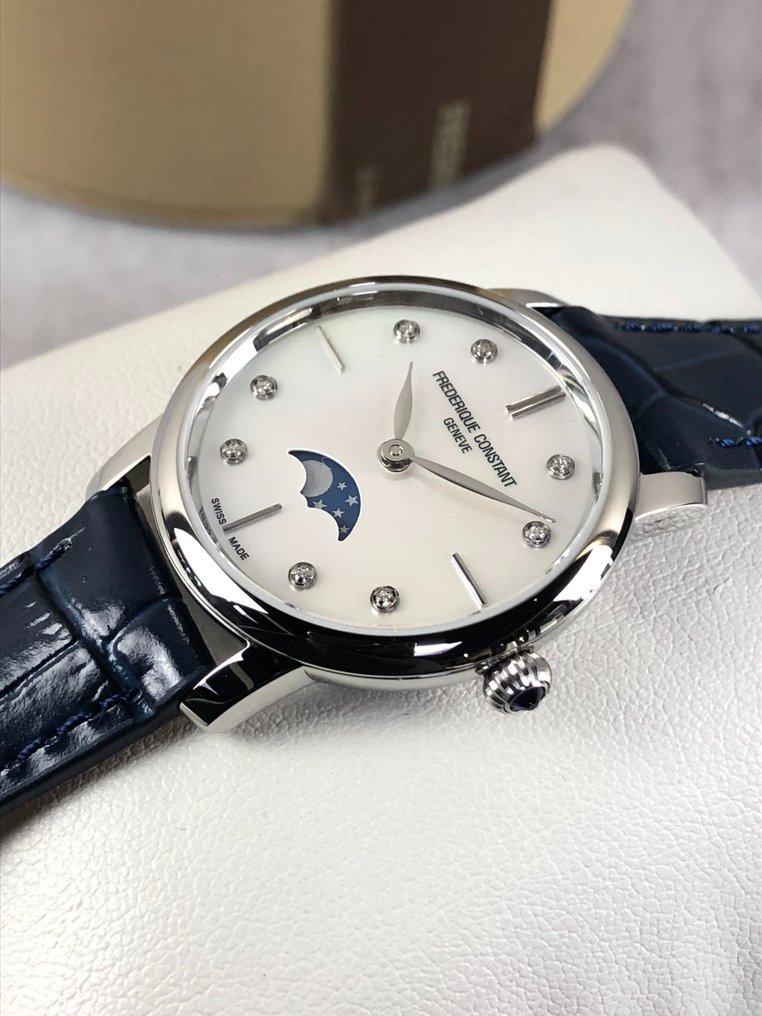 Frédérique Constant - Slimline Moonphase Mother of Pearl Diamonds - FC-206MPWD1S6 - Mujer - 2011 - actualidad #1.2