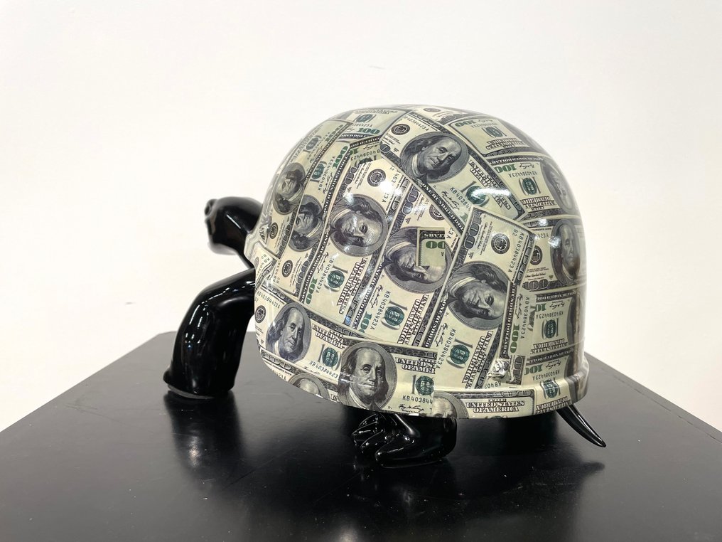 Van Apple - $100 #4.3