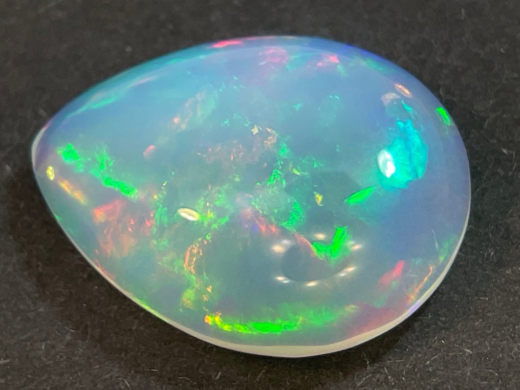 Weiß-Orange + Play of Colors (Vivid) Fine Color Quality - Crystal Opal - 8.27 ct #1.1