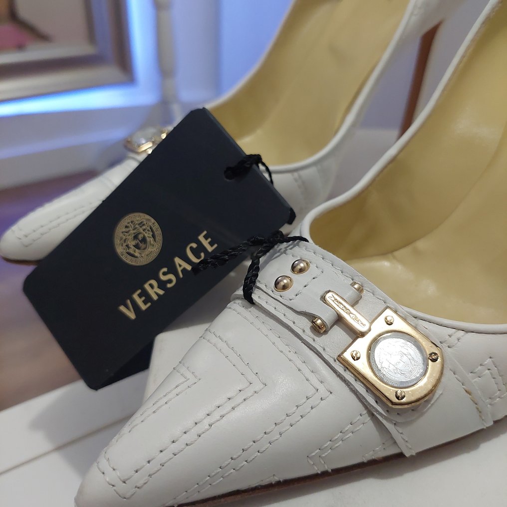 Versace - Buty na obcasie - Rozmiar: Shoes / EU 40 #1.2