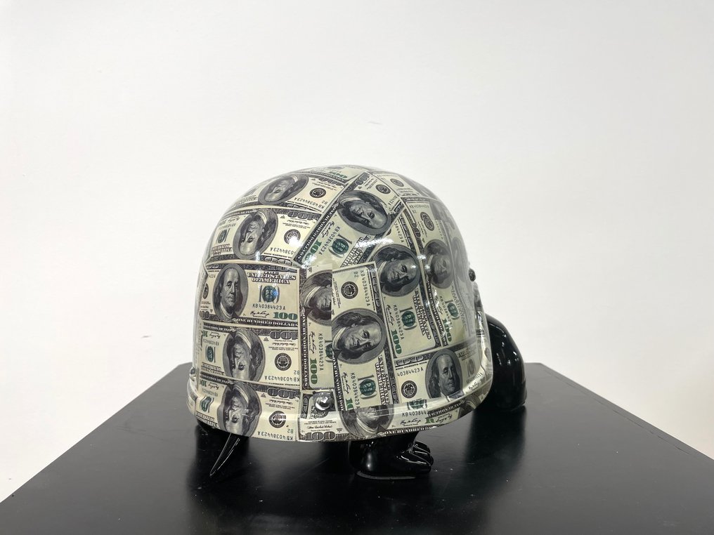 Van Apple - $100 #3.2