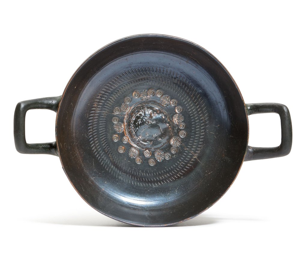 Kampański Terakota Południowowłoski kylix bez łodygi, szkliwiony na czarno - 4.9 cm #2.2