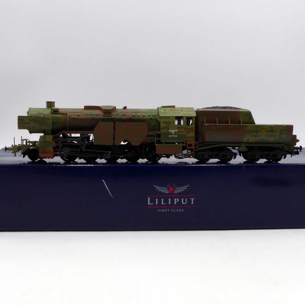 Liliput H0 - L104223 - Locomotivă cu abur pe cărbuni (1) - Modelul BR 42 DR „Camouflage”, Epoca II (Al Doilea Război Mondial) - DRG #1.1