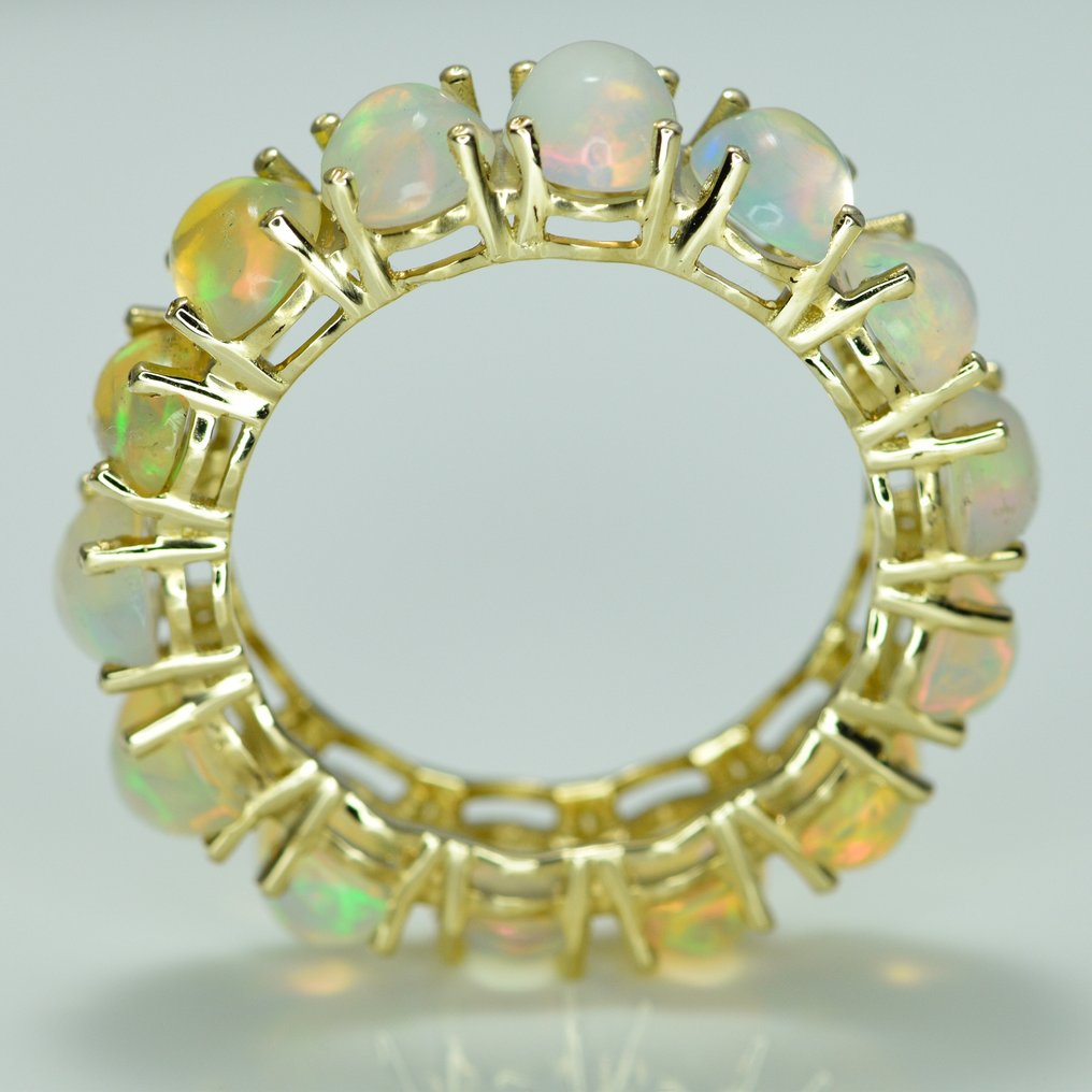 Ring - 14 karaat Geel goud -  5.80ct. tw. Opaal - Opal Eternity-band #1.2
