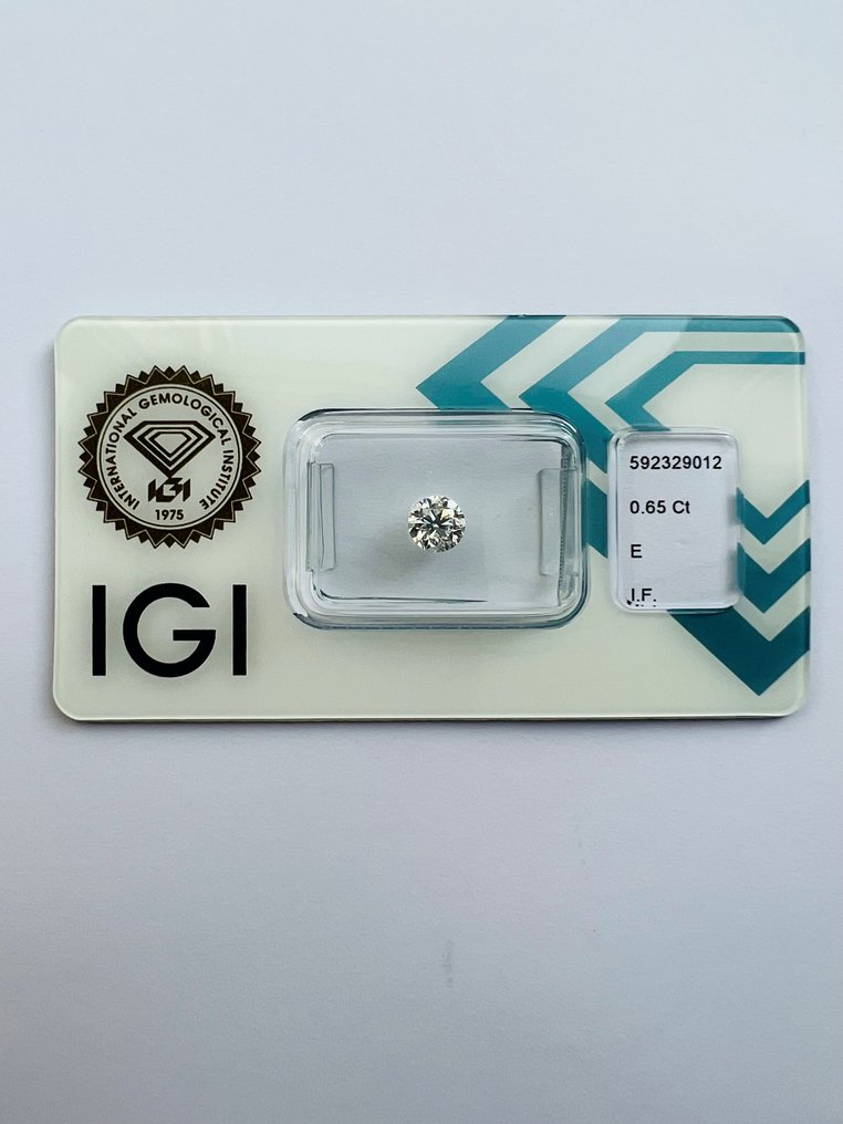 1 pcs Gyémánt  (Természetes)  - 0.65 ct - E - IF - Nemzetközi Gemmológiai Intézet (IGI) #1.1