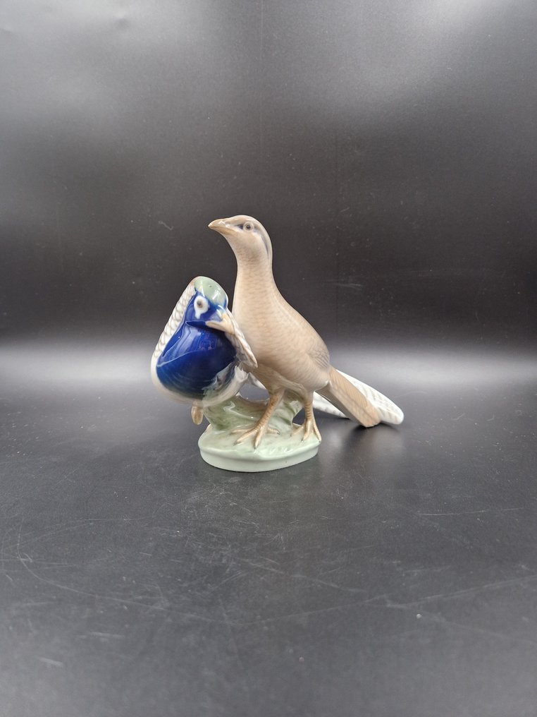Royal Copenhagen - A. Nielsen - Figurin - "Two Pheasants" #1243 - Porslin #1.1