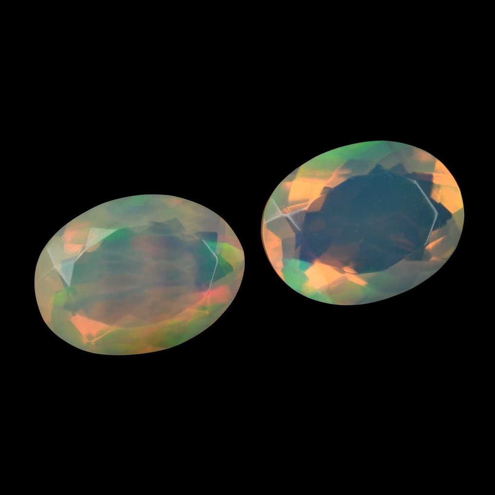2 pcs [Valkoinen (oranssi) + värien leikki (intensiivinen)] Opaali - 5.52 ct #2.1