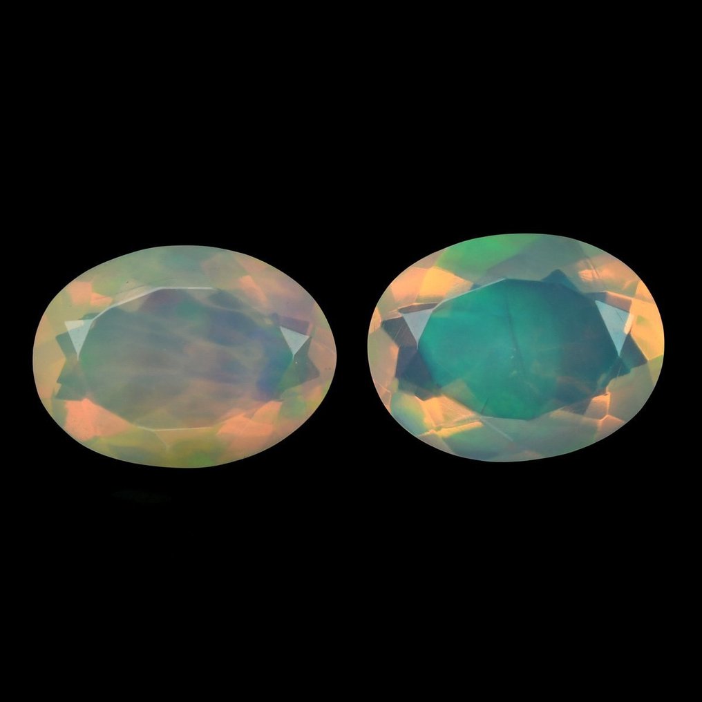 2 pcs [Valkoinen (oranssi) + värien leikki (intensiivinen)] Opaali - 5.52 ct #1.2