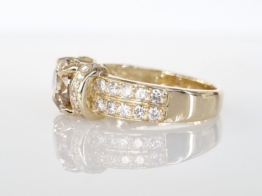 Cocktail-ring - 14 kt Gult guld -  2.40ct. tw. Diamant  (Natural) #3.1