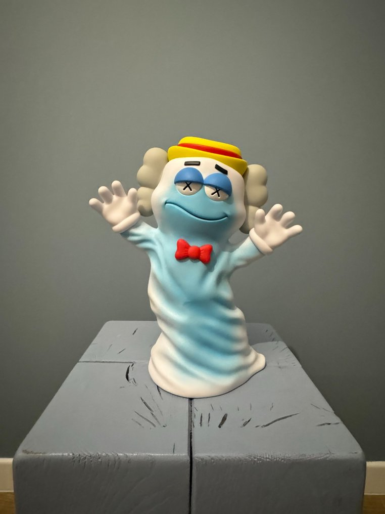 Kaws (1974) - KAWS Cereal Monsters Boo Berry Figure #1.1