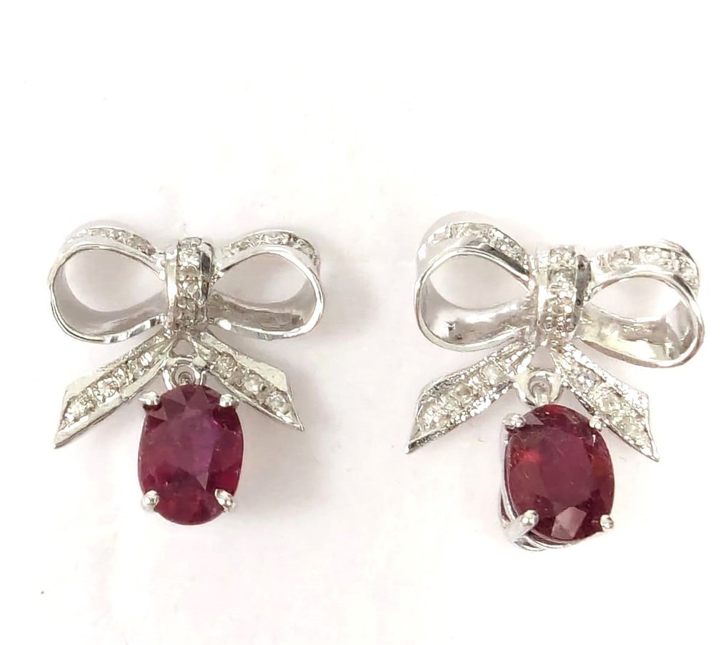 Earrings - 18 kt. White gold Ruby - Diamond #1.2