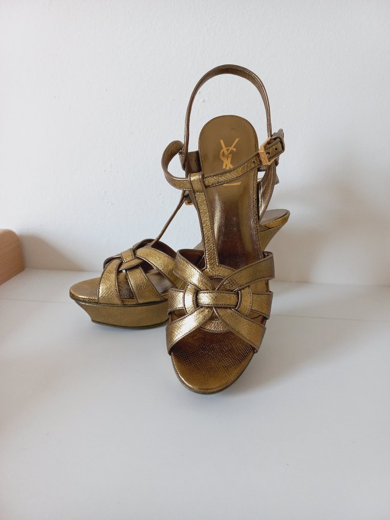 Yves Saint Laurent - Sandaler med hæle - Størelse: Shoes / EU 39 #1.1