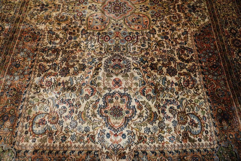 Tabriz - Carpet - 345 cm - 232 cm #3.2