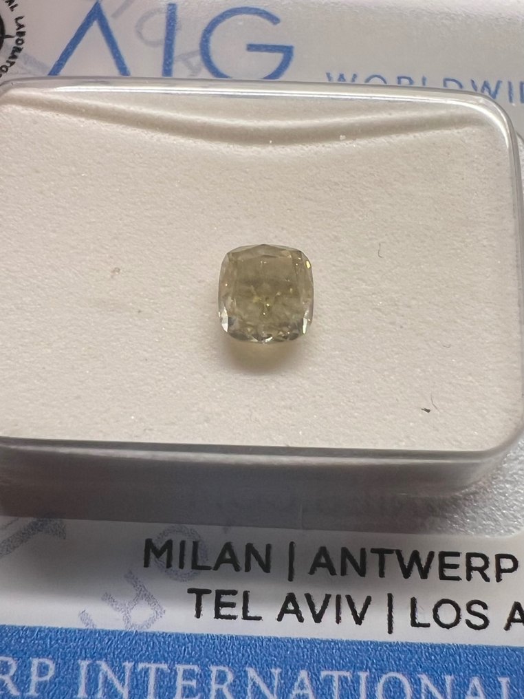 1 pcs Diamant  (Natürlich farbig)  - 0.43 ct - Kissen - Fancy light Gräulich Gelb - SI1 #2.1