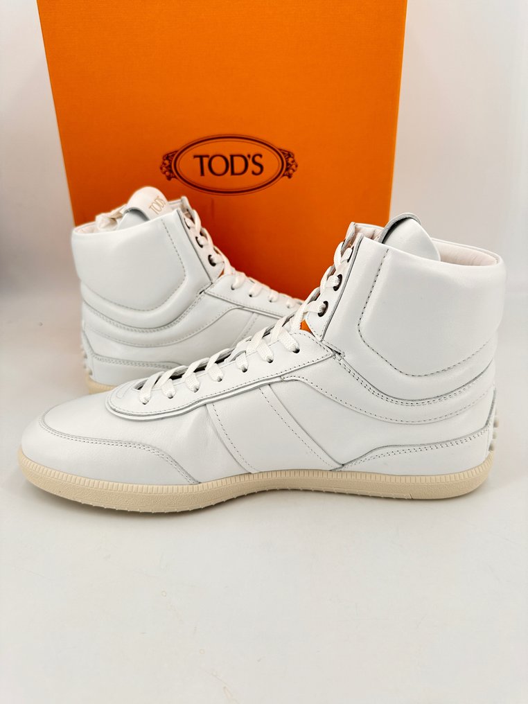 Tod's - Lace-up shoes - Size: UK 9 #1.1