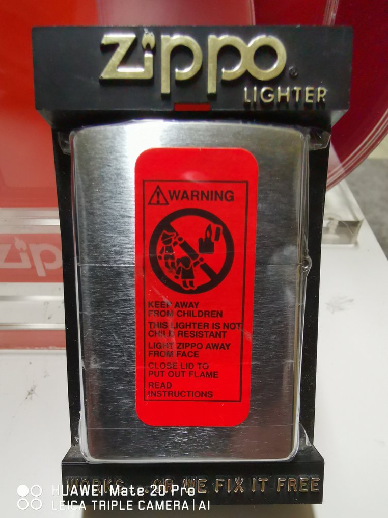 Zippo - 芝宝 - Zippo Camel de 1999 - 口袋打火机 - 喷漆拉丝铬钢 #1.2