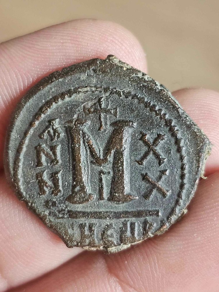 Byzantinisches Reich. Maurice Tiberius (582-602 n.u.Z.). Follis  (Ohne Mindestpreis) #2.1