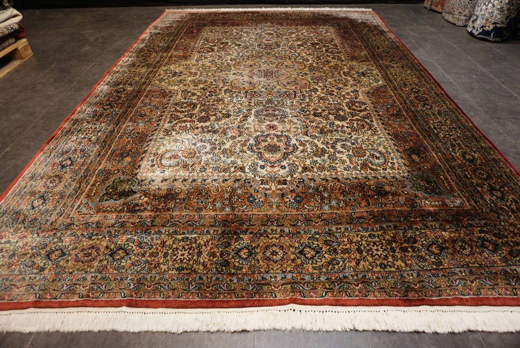 Tabriz - Carpet - 345 cm - 232 cm #1.1
