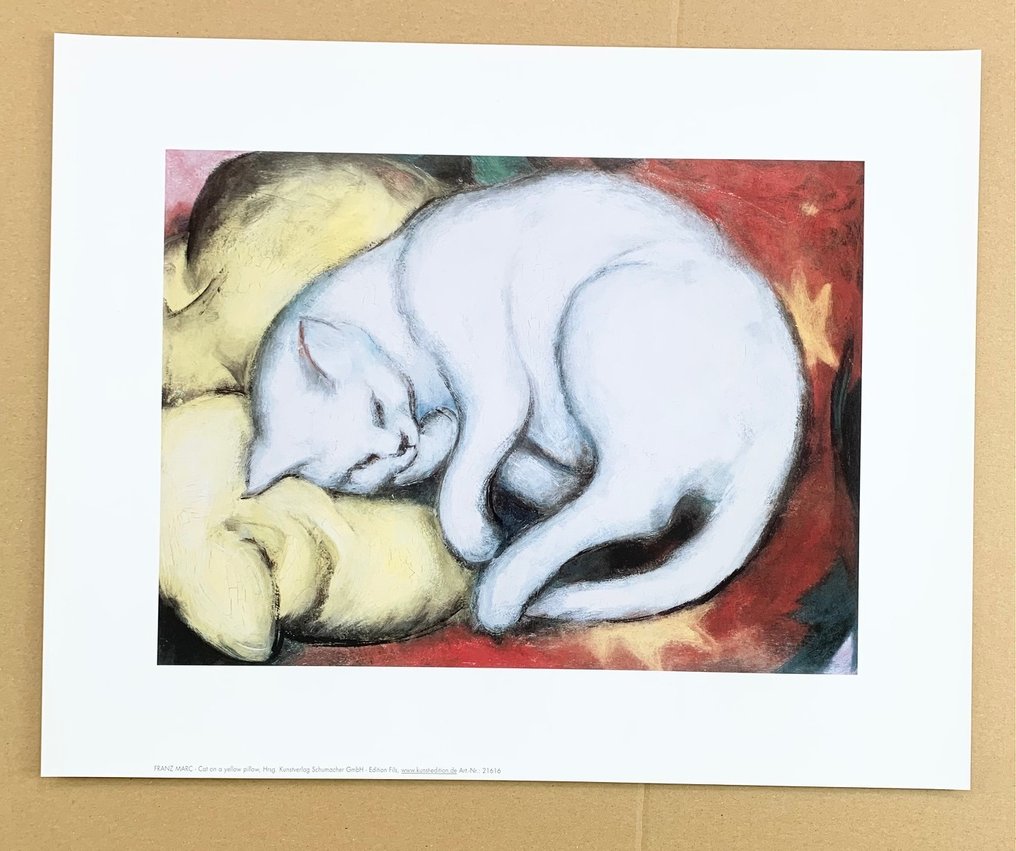 Franz Marc (1880-1916) - Cat on yellow pillow - Artprint - 50 x 40 cm #1.0