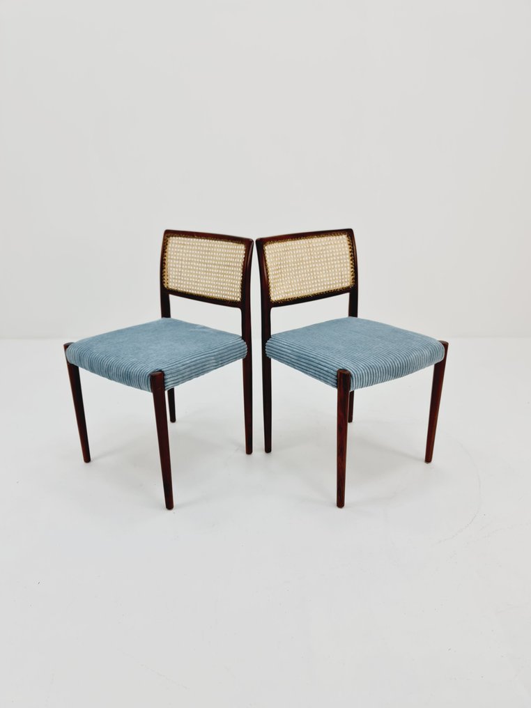 Καρέκλα - Δύο καρέκλες τραπεζαρίας από ξύλο τριανταφυλλιάς στα μέσα του αιώνα #3.1