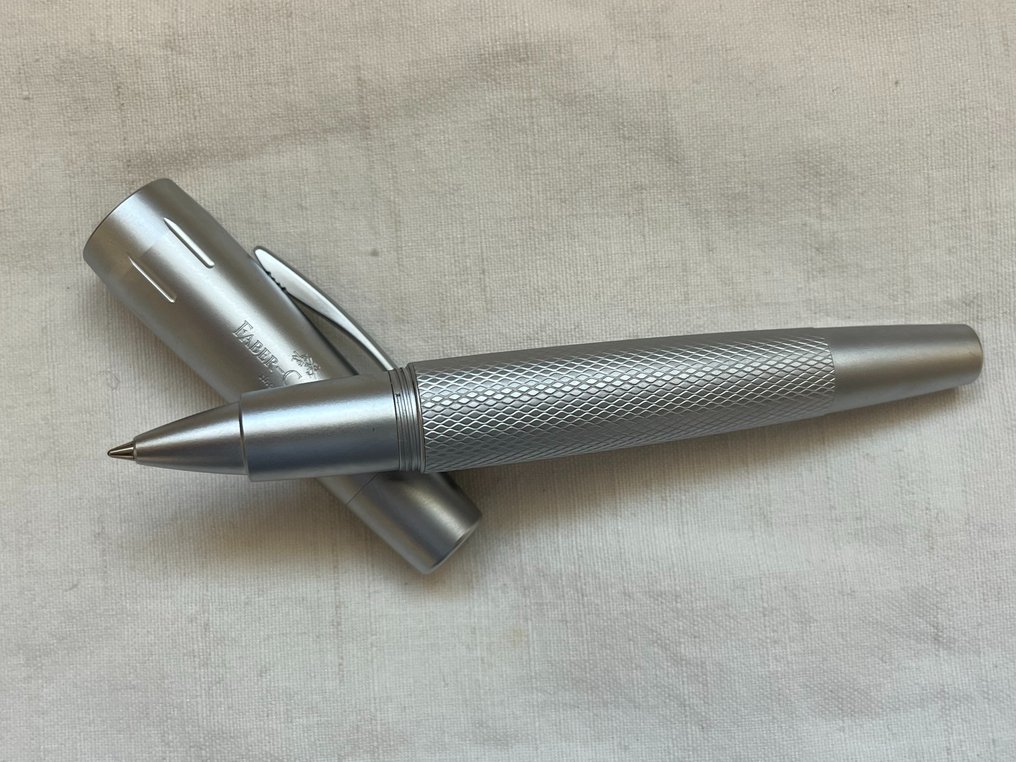 Faber-Castell - E-Motion Pure Silver con astuccio porta-penne in pelle - Rollerball-Stift #3.2