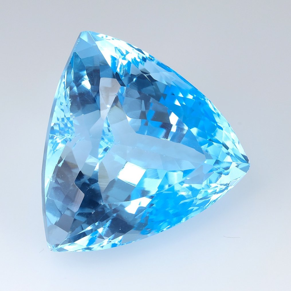 蓝色 黄宝石  - 46.64 ct - 国际宝石研究院（IGI） #2.1