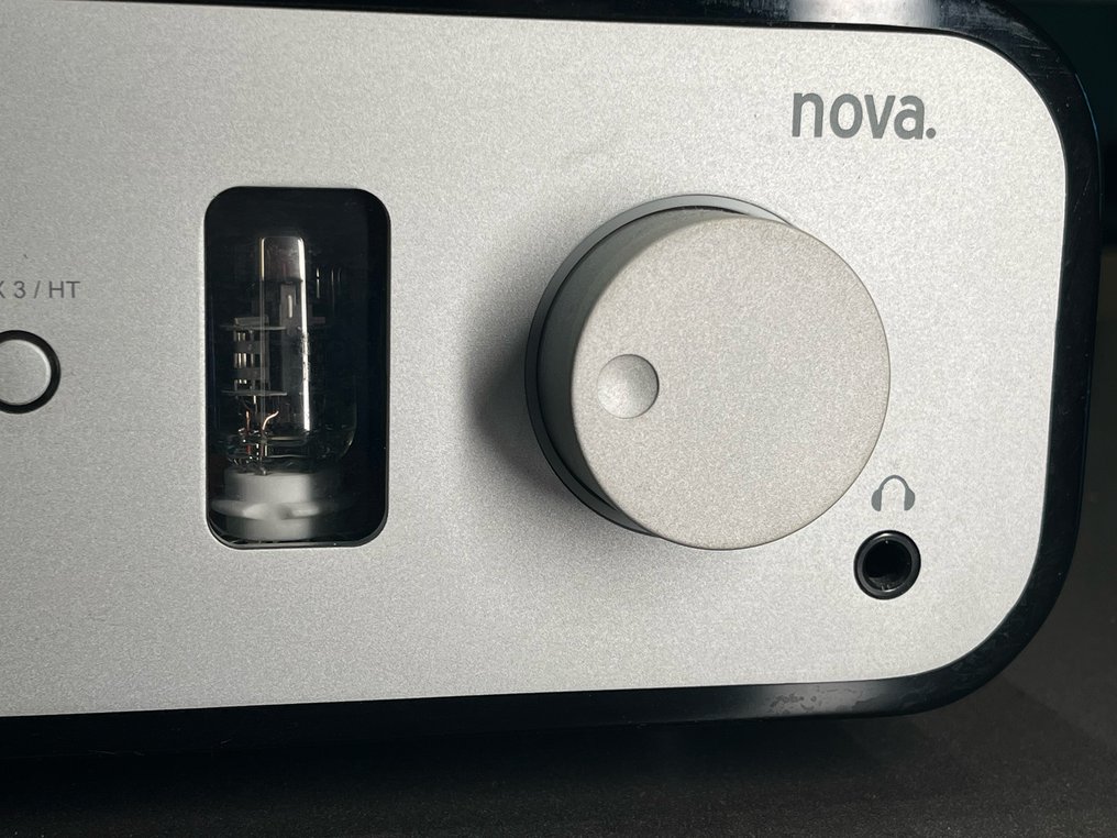 Peachtree Audio - Nova - Hybrid Tube / Ενσωματωμένος ενισχυτής στερεάς κατάστασης #2.1