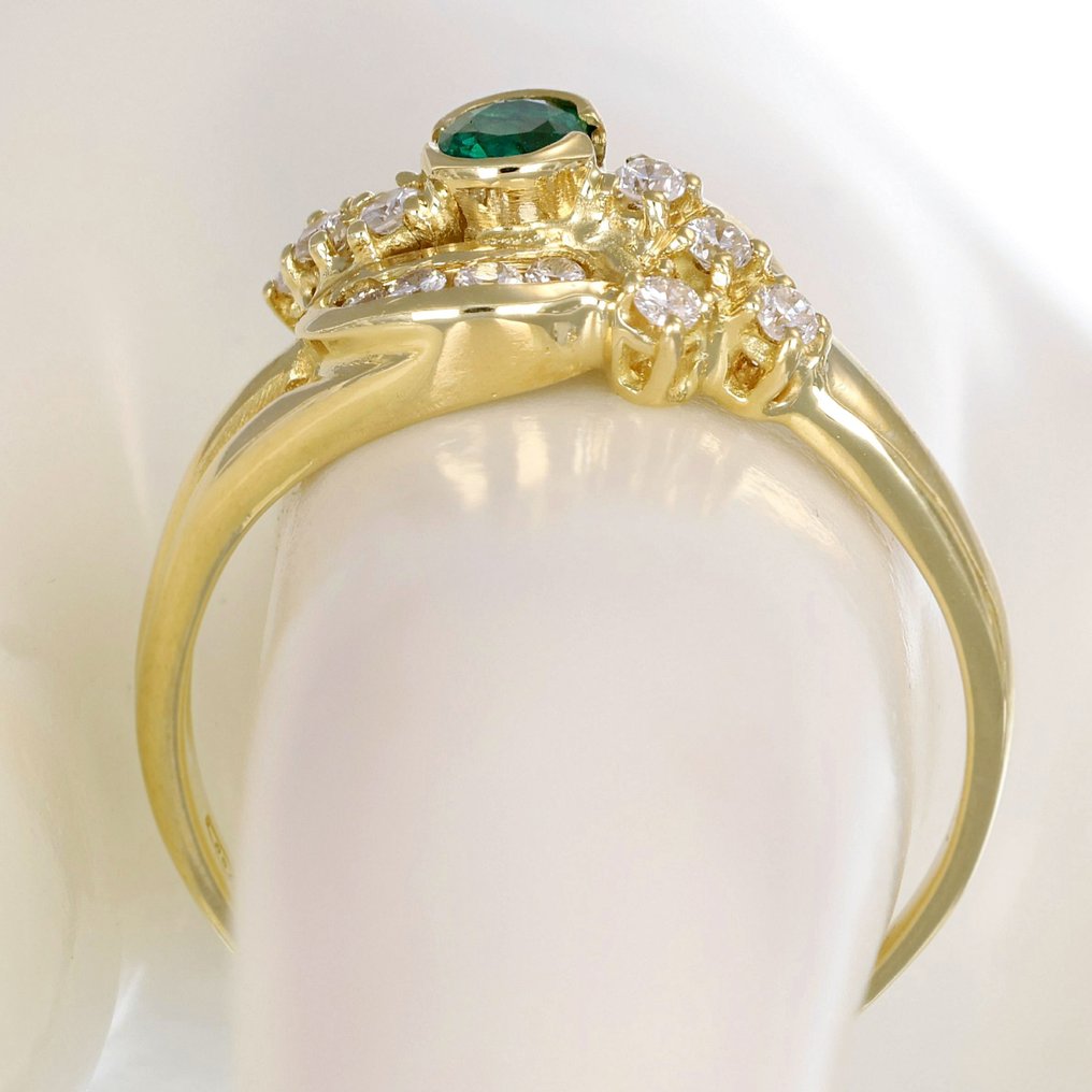 Ring - 18 kt Gelbgold -  0.40ct. tw. Diamant - Smaragd #2.1