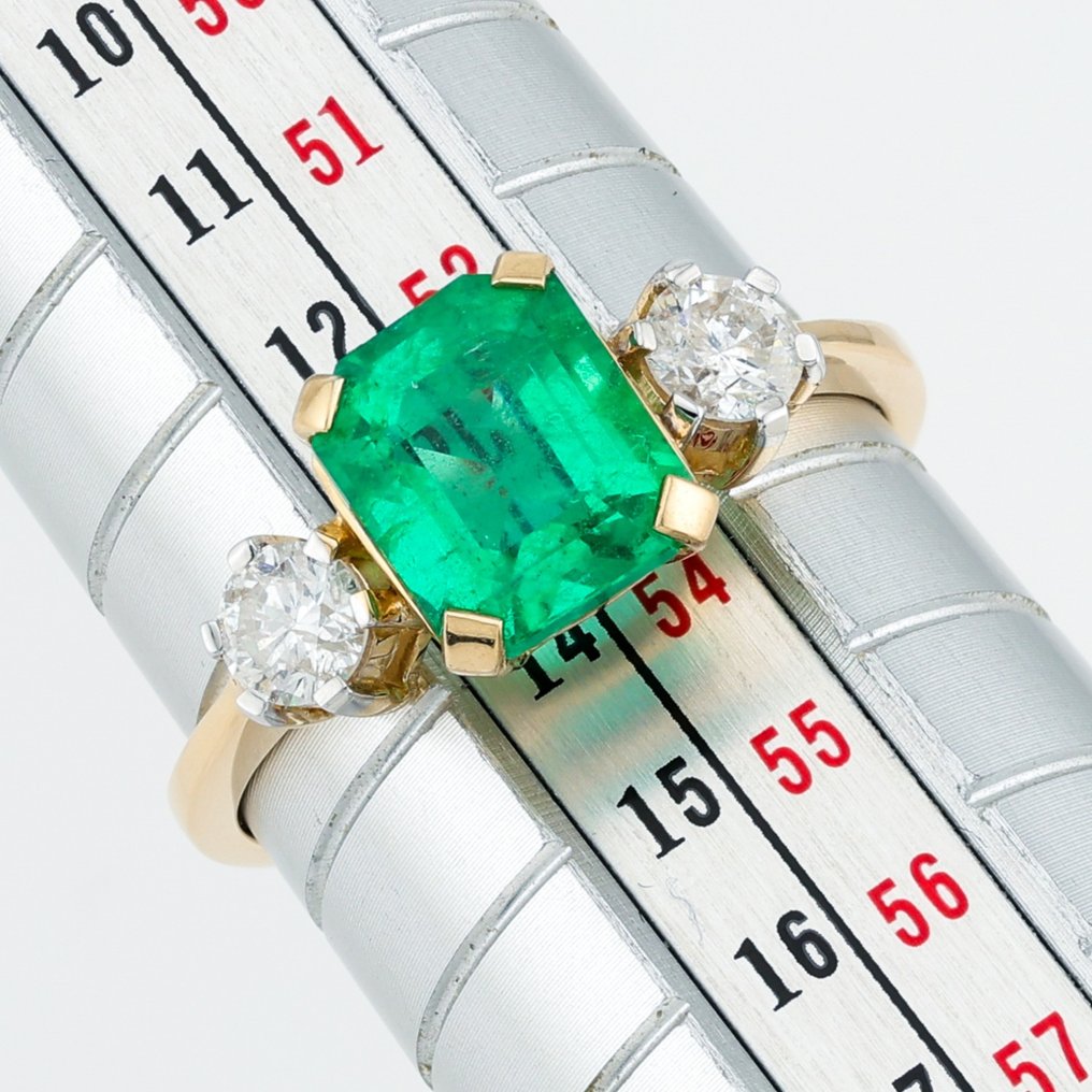 [GIA Certified]-Emerald (1.87) Cts Diamond (0.39) Cts (2) Pcs - Ring - 18 karat Gull, Hvitt gull #2.1