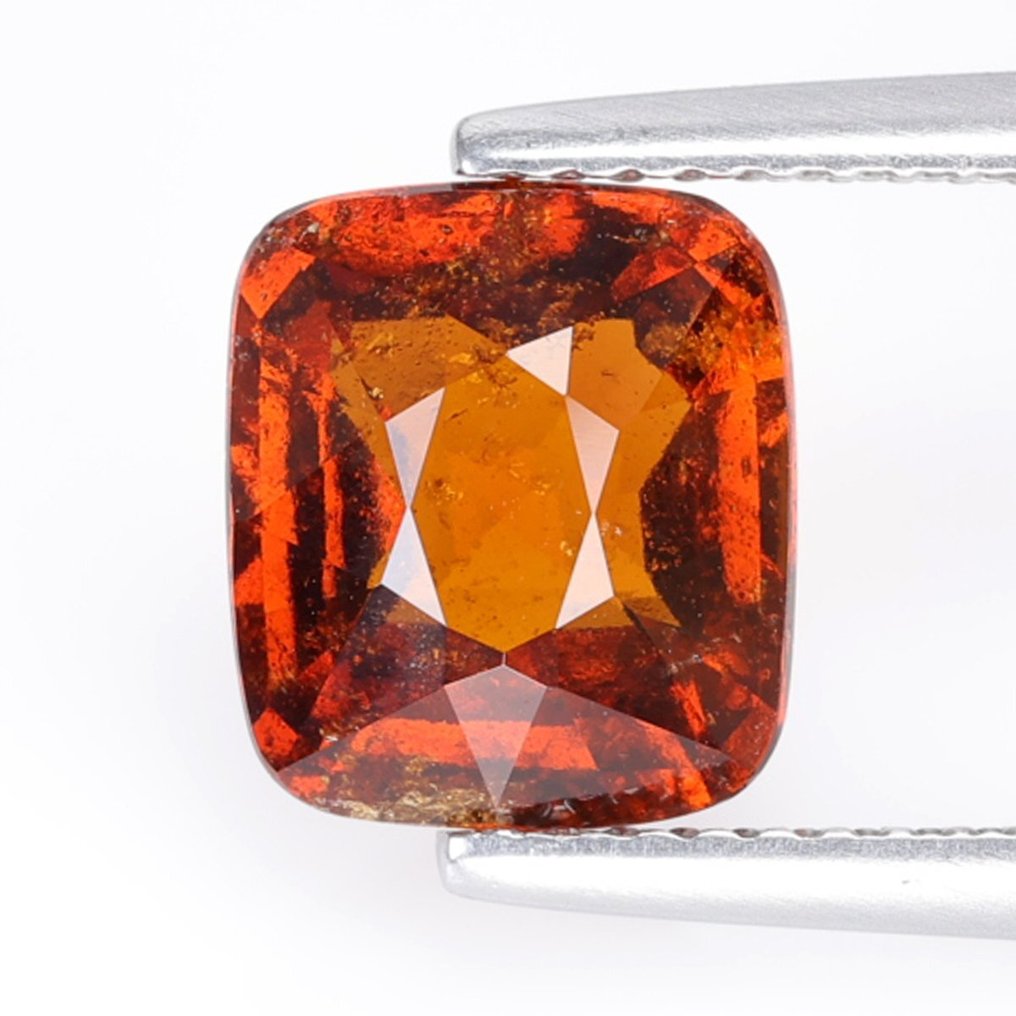 1 pcs (Extra  Fine Color Quality) - [ Vivid/deep Reddish Orange)] Hessonite - 3.26 ct #1.2