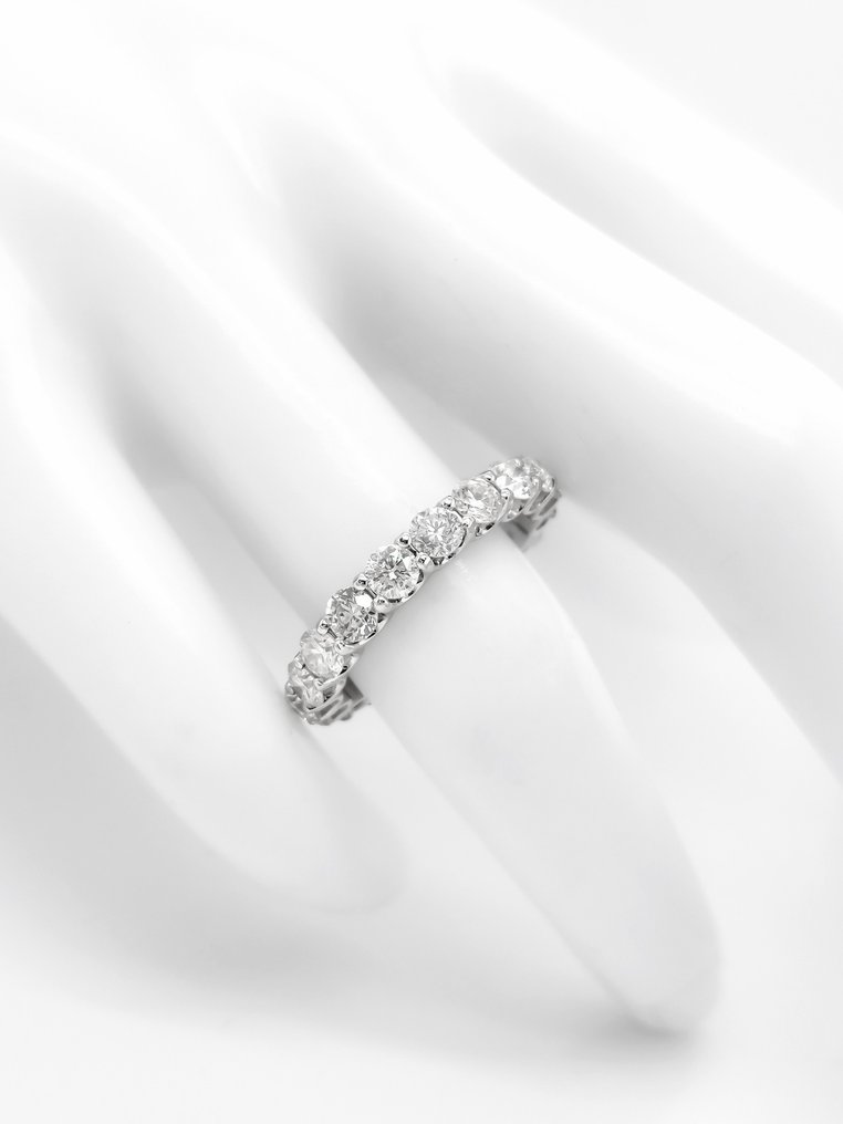 No Reserve Price - 3.00 Carat Diamonds Eternity - Ring - 14 kt. White ...